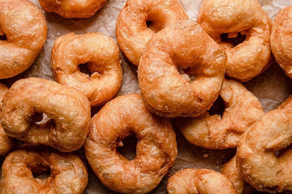 Sfenj marocain : le beignet du ramadan moelleux et doré que les Français confondent souvent avec le donut